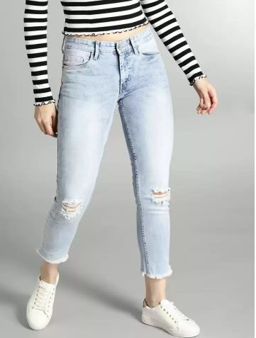 50% Off on Skinny Women Jeans- Flipkart